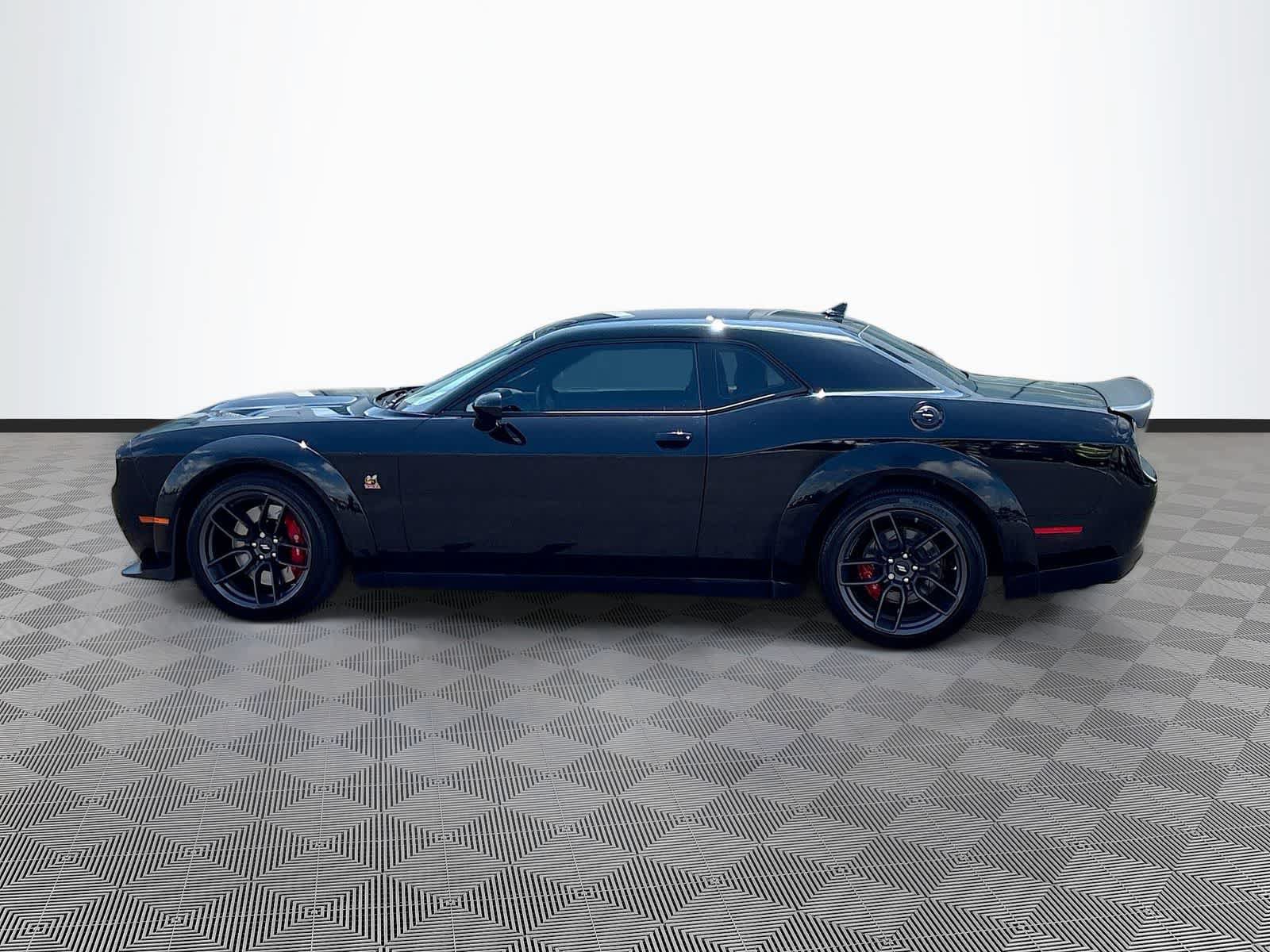 Used 2020 Dodge Challenger R/T Scat Pack RWD image 8