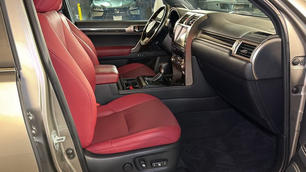 Used 2021 Lexus GX 460 Premium AWD/4WD image 10