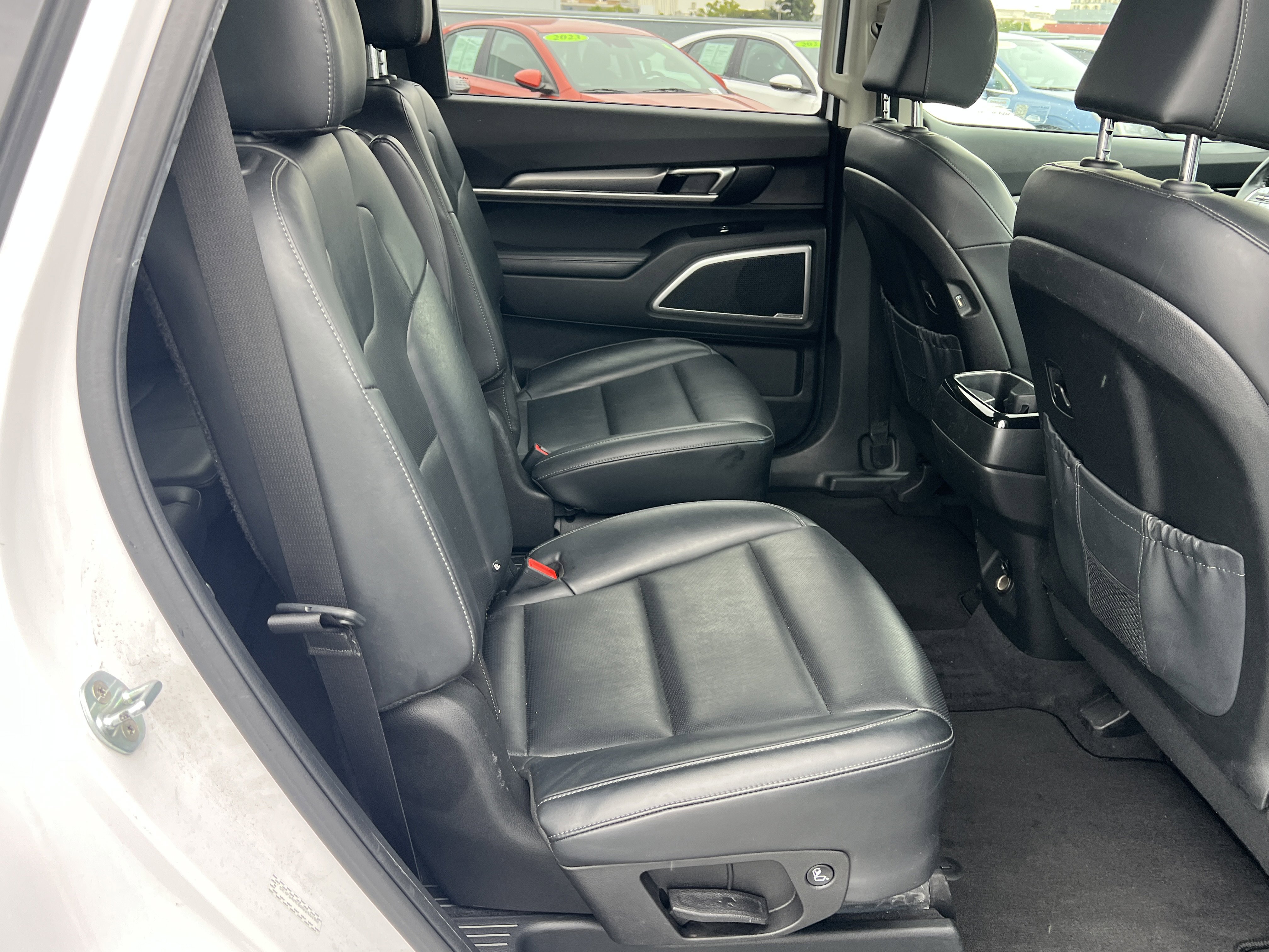 Used 2022 Kia Telluride S image 17