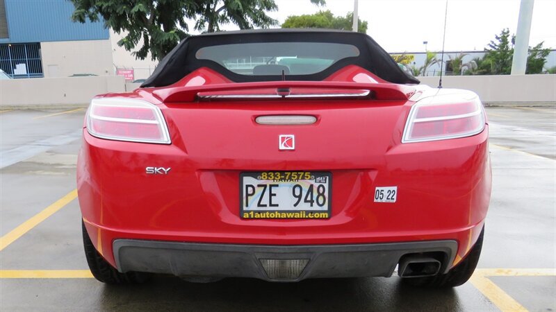 Used 2008 Saturn Sky RWD image 8