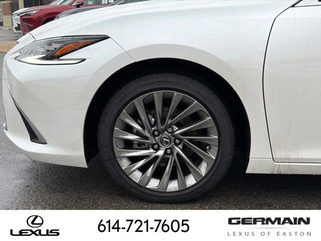 New 2025 Lexus ES 350 Ultra Luxury image 12