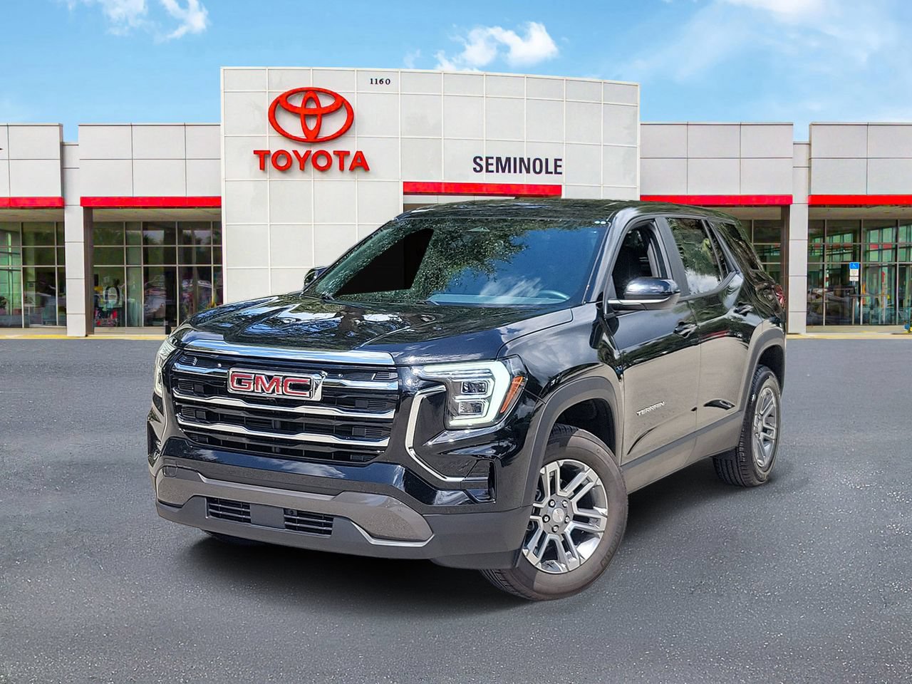 Used 2026 GMC Terrain Elevation FWD image 1