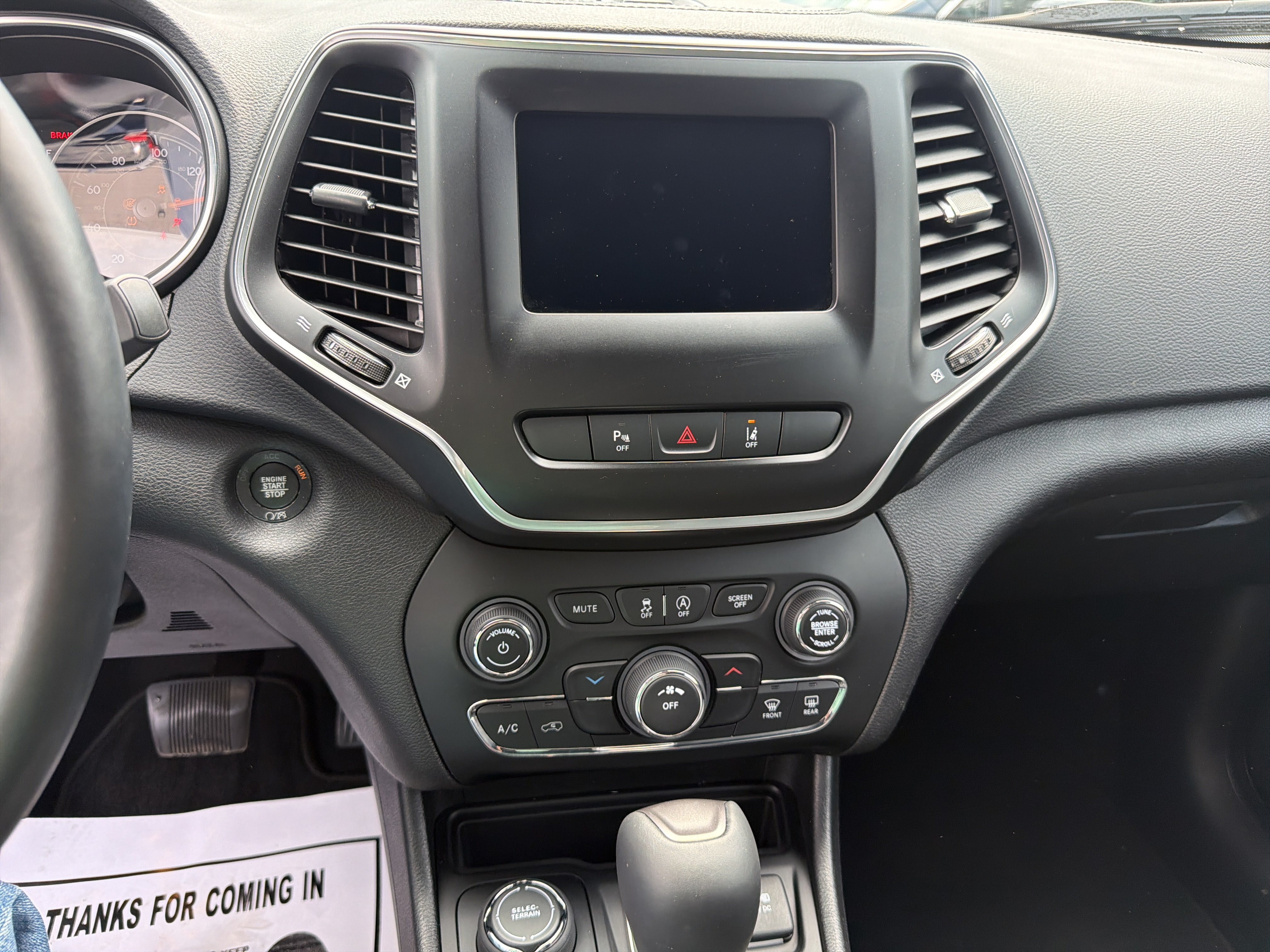 Certified 2020 Jeep Cherokee Latitude Lux w/ Quick Order Package 26H Lux AWD/4WD image 17