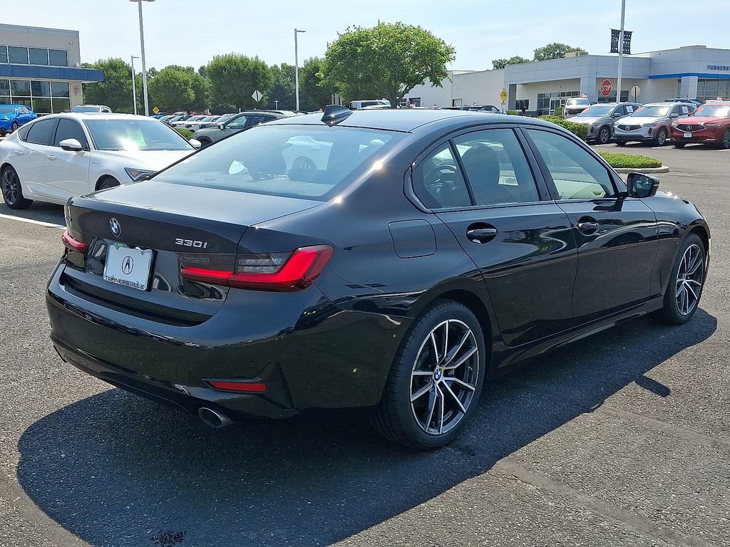 Used 2022 BMW 330i xDrive Sedan w/ Driving Assistance Package AWD/4WD image 6