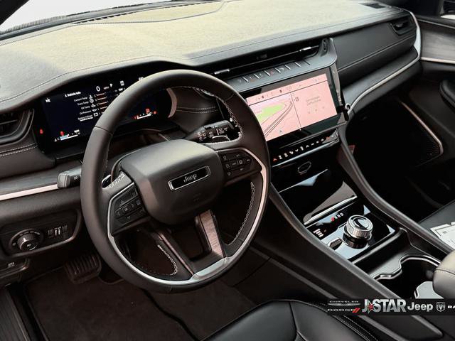 New 2026 Jeep Grand Cherokee Limited image 25