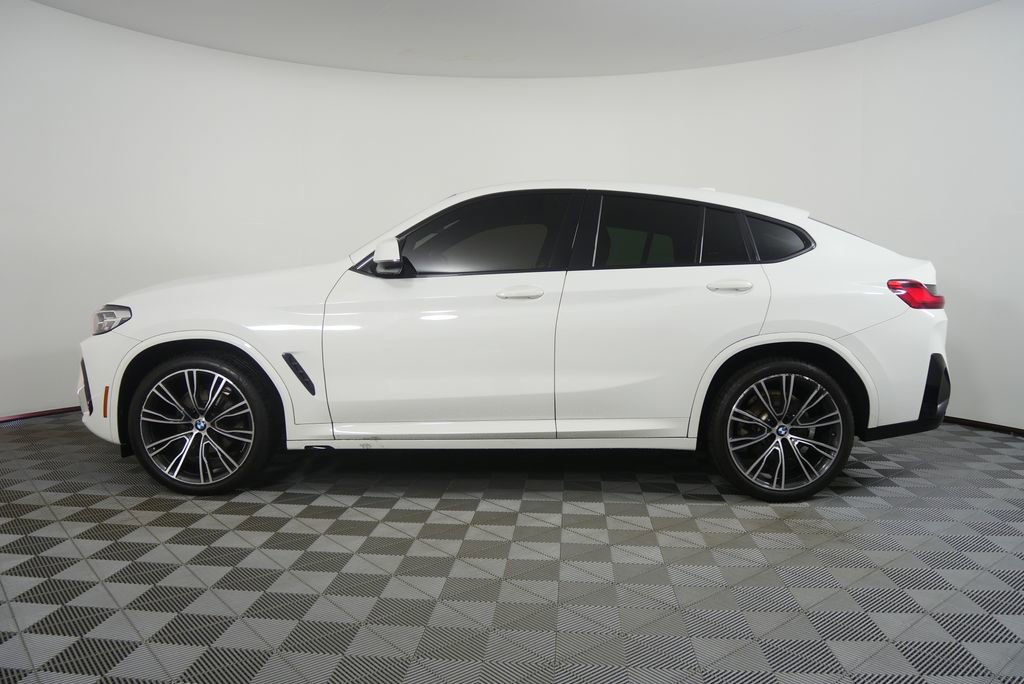 Used 2022 BMW X4 xDrive30i w/ M Sport Package 2 AWD/4WD image 6
