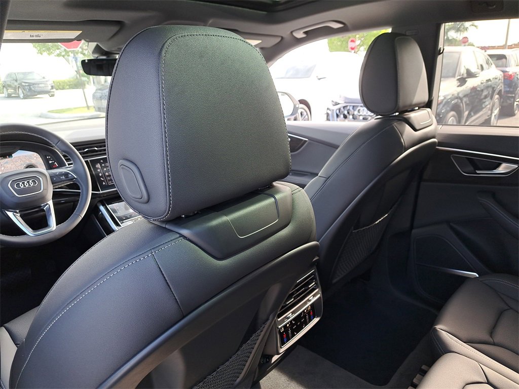 New 2026 Audi Q8 Premium Plus image 26