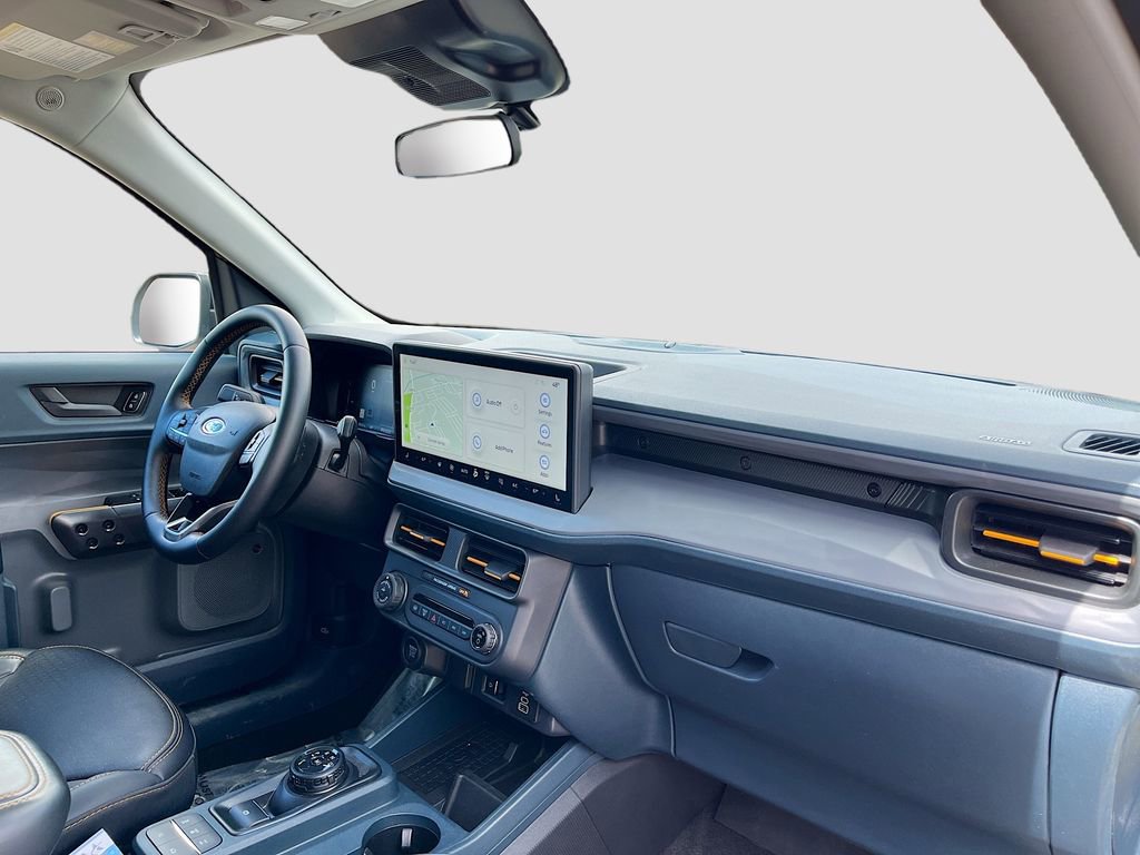 Used 2025 Ford Maverick Tremor AWD/4WD image 29