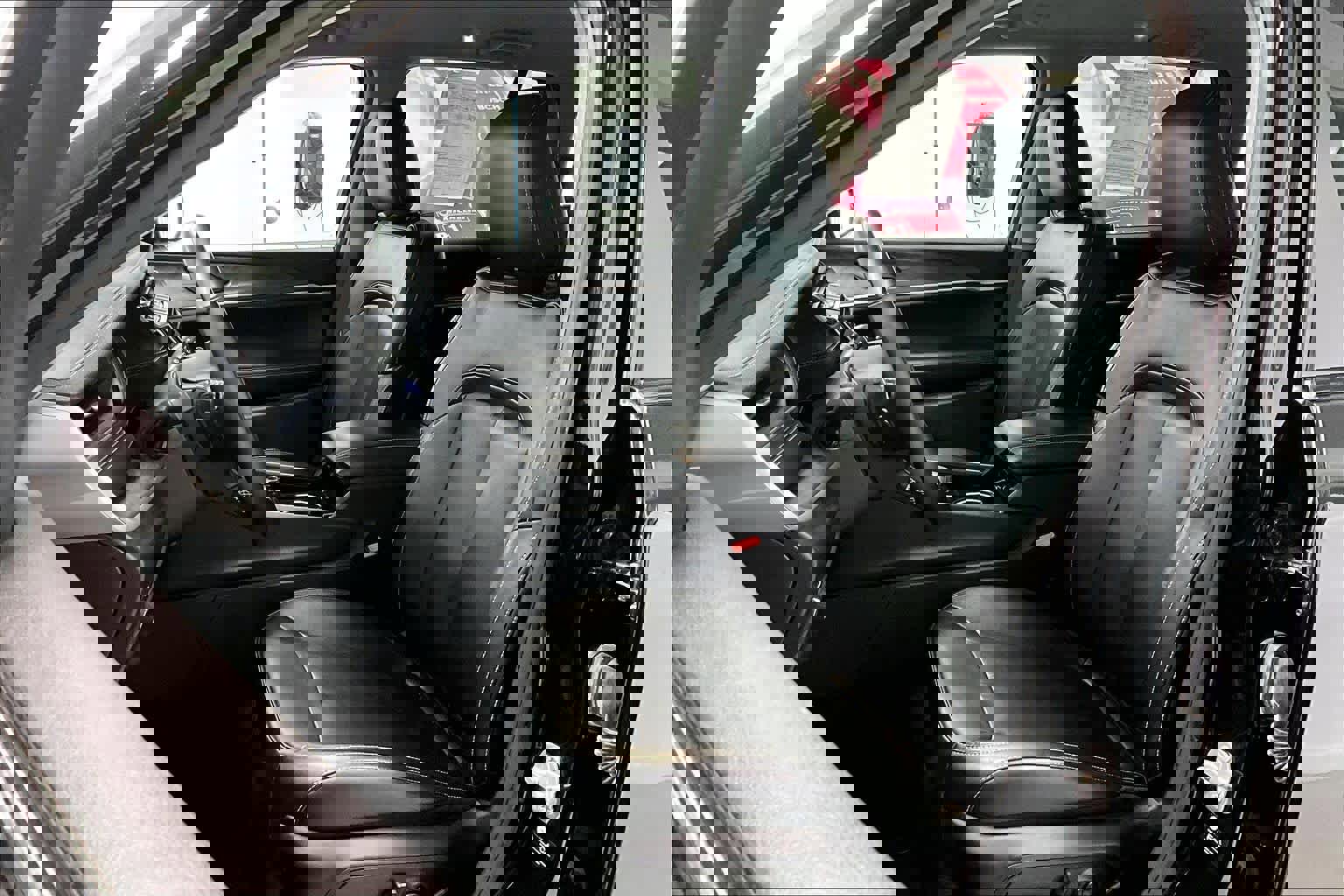 Used 2022 Jeep Grand Cherokee Limited image 9