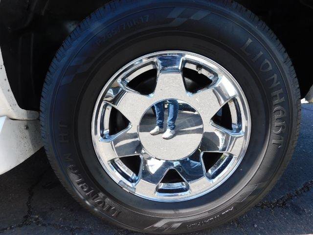 Used 2003 Cadillac Escalade EXT w/ Marketing Vehicle Package image 8