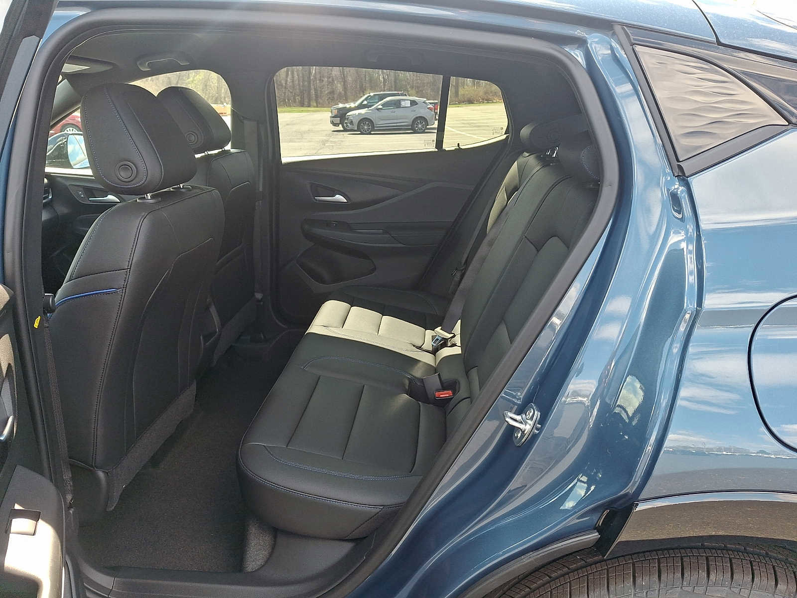 New 2026 Buick Envista Sport Touring w/ Convenience I Package FWD image 8