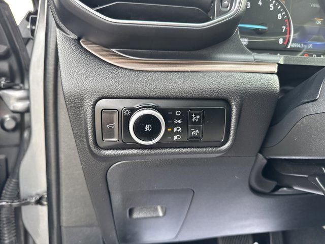 Used 2024 Ford Explorer Limited RWD image 27