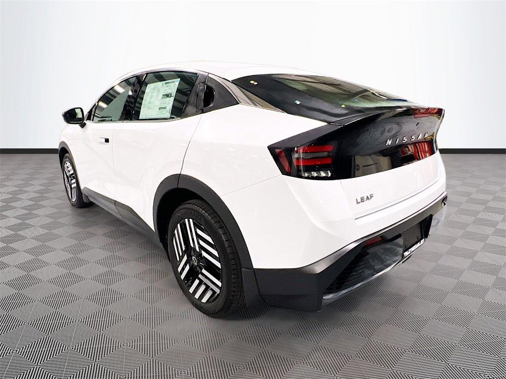 New 2026 Nissan Leaf SV+ image 5