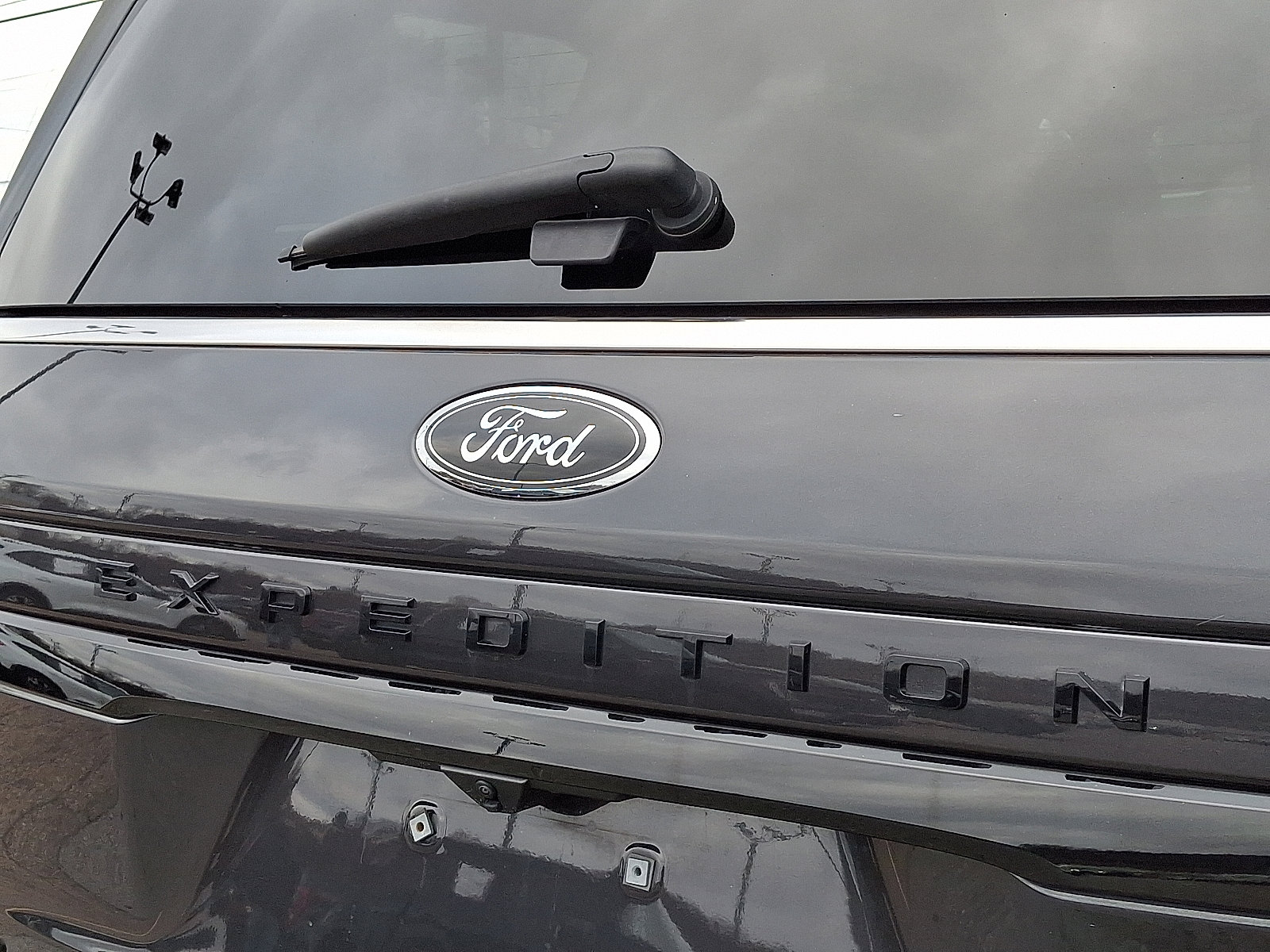 Used 2022 Ford Expedition Limited image 30