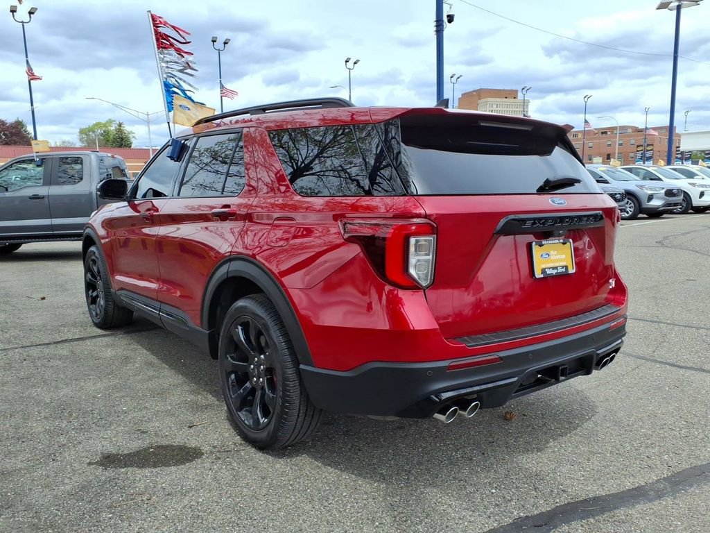 Used 2023 Ford Explorer ST w/ Equipment Group 401A AWD/4WD image 9