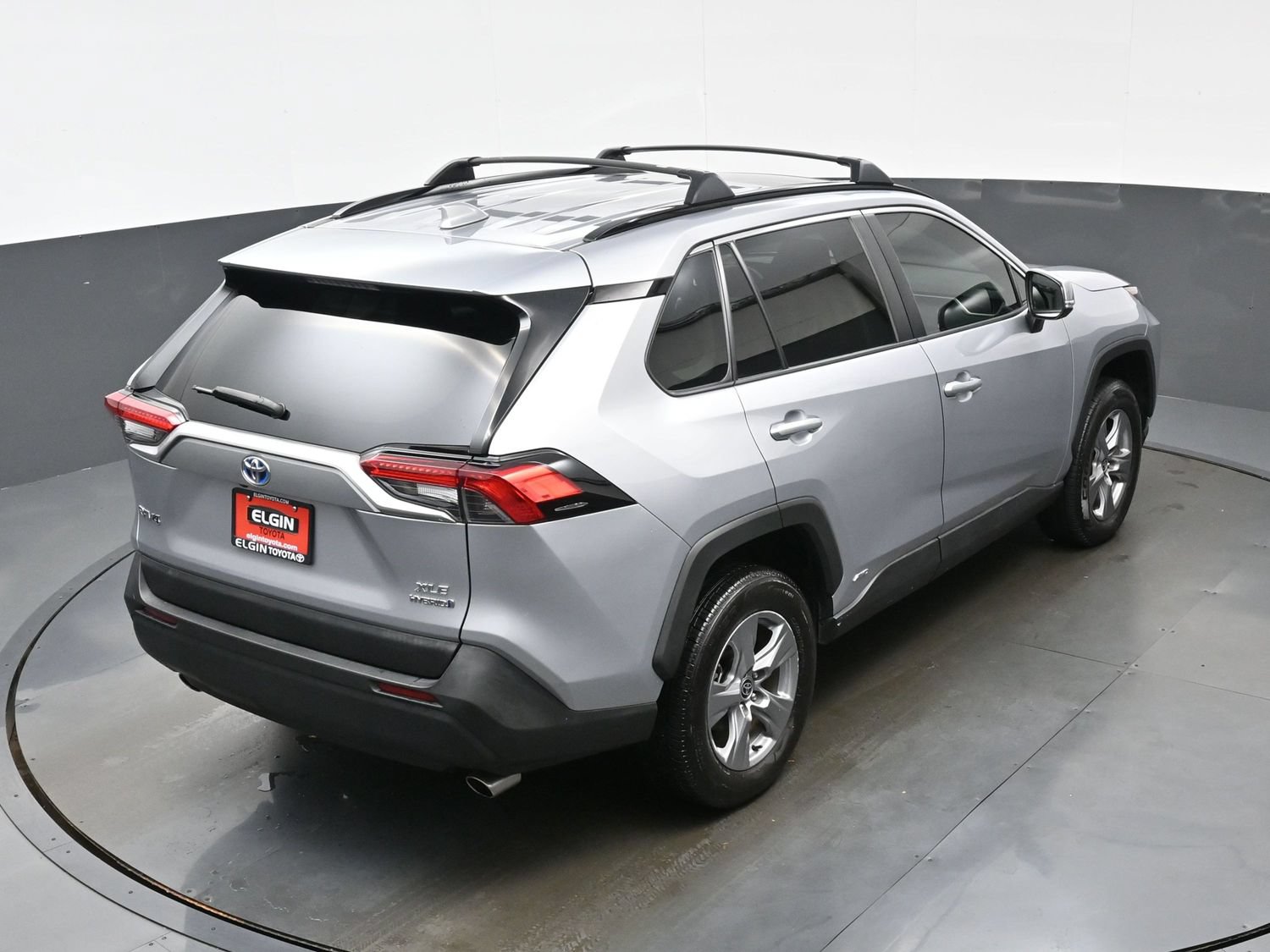Used 2022 Toyota RAV4 XLE w/ Convenience Package AWD/4WD image 40