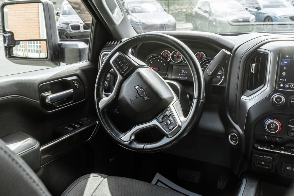 Used 2021 Chevrolet Silverado 1500 LT Trail Boss w/ Convenience Package II AWD/4WD image 13