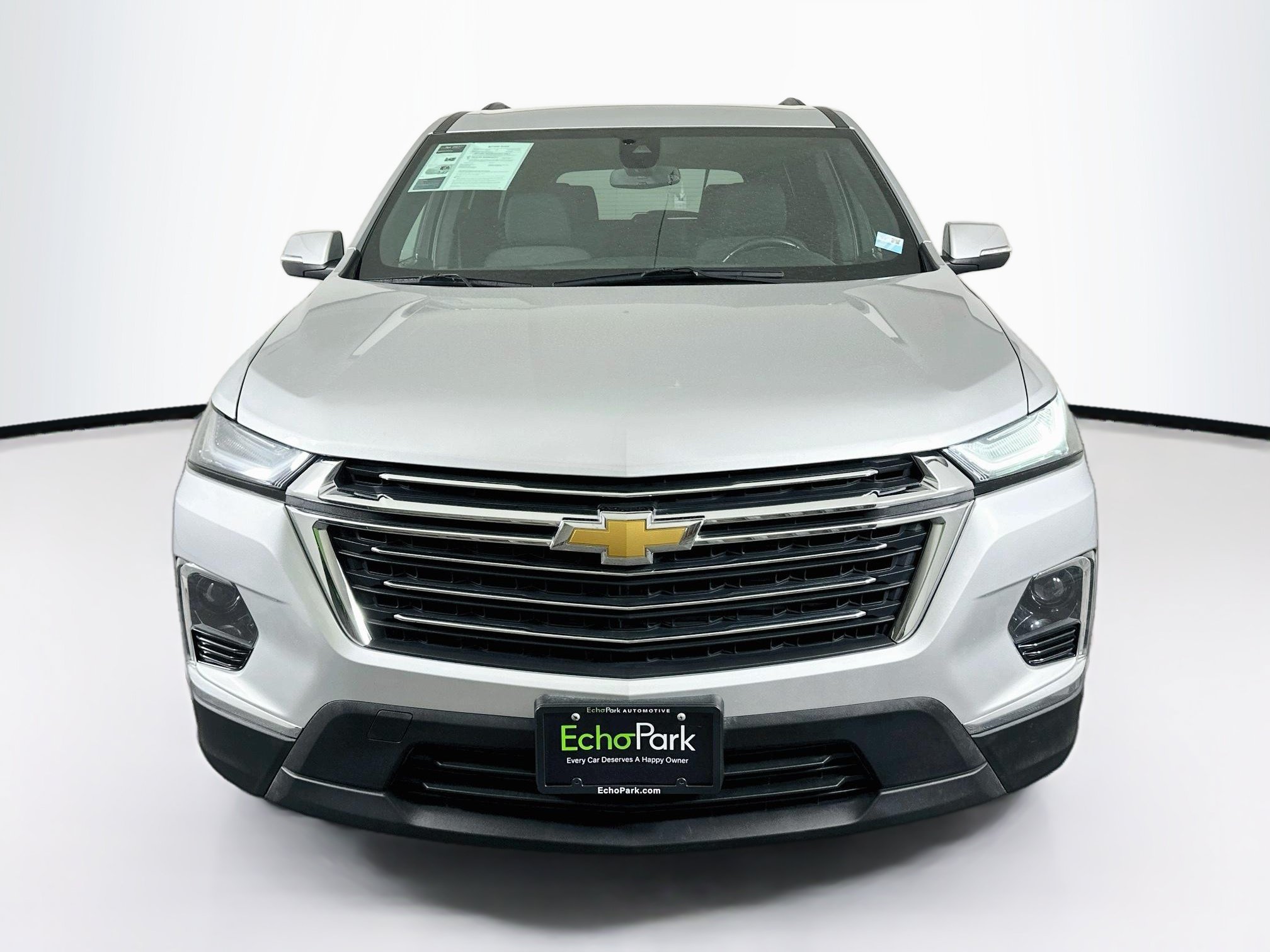 Used 2022 Chevrolet Traverse LT AWD/4WD image 2