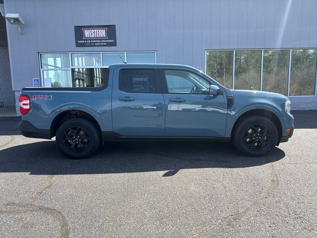 Used 2022 Ford Maverick Lariat w/ Lariat Luxury Package AWD/4WD image 2