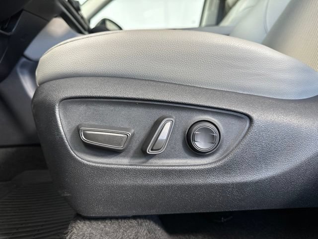 Used 2024 Toyota Grand Highlander AWD image 4