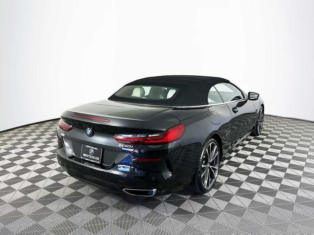 Used 2021 BMW 840i xDrive Convertible image 9