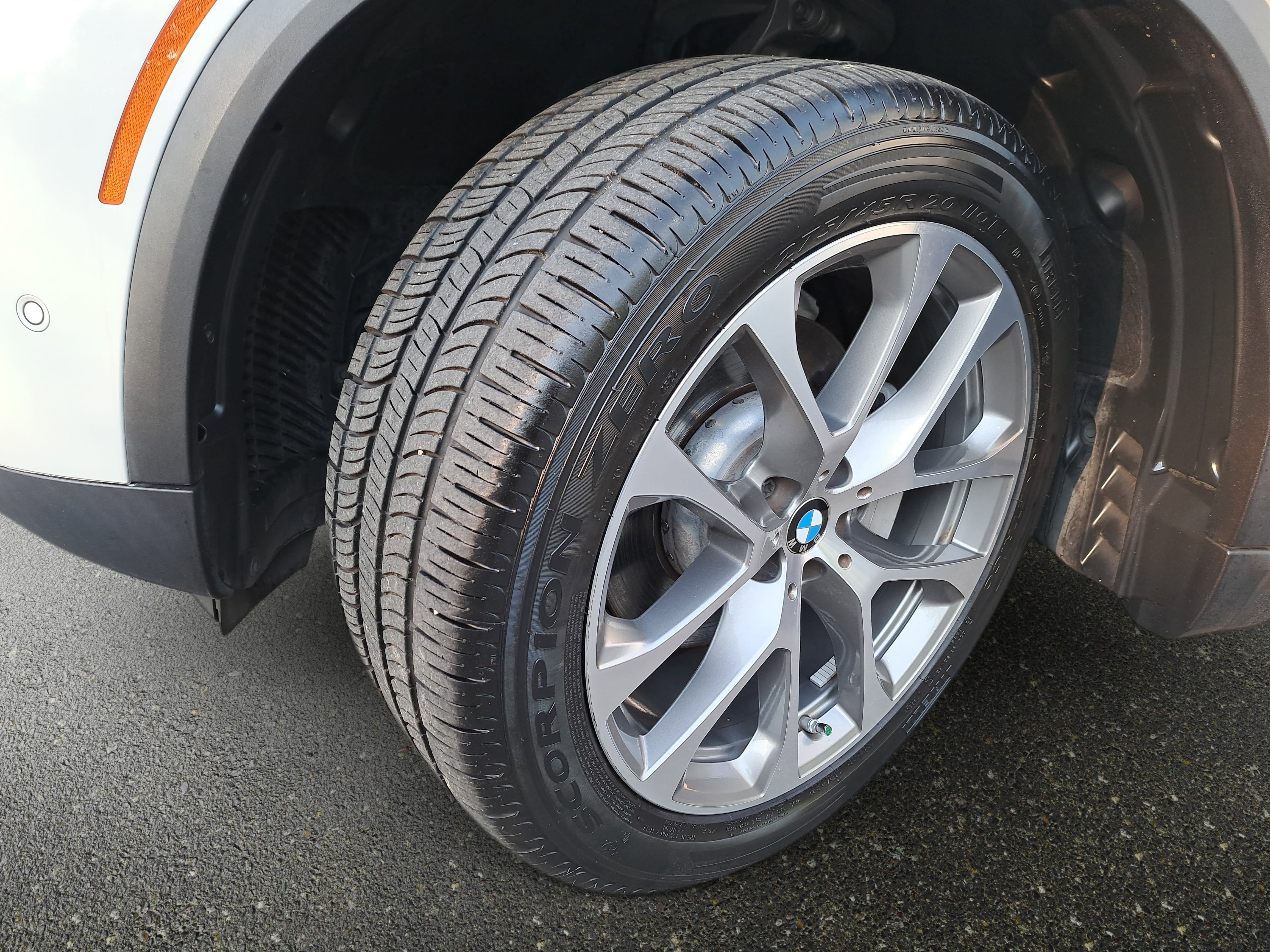 Used 2023 BMW X5 sDrive40i w/ Premium Package image 31