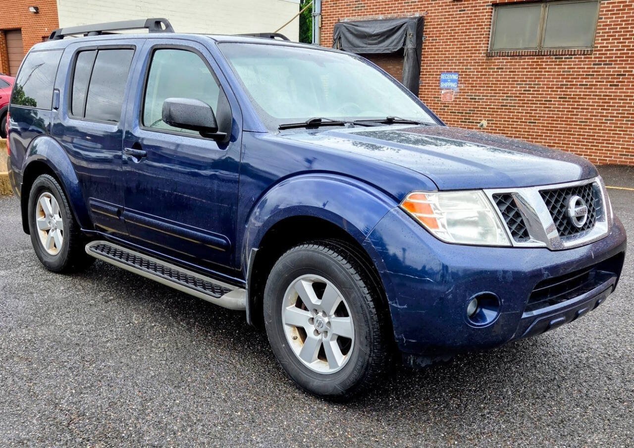 Used 2012 Nissan Pathfinder SV AWD/4WD image 4