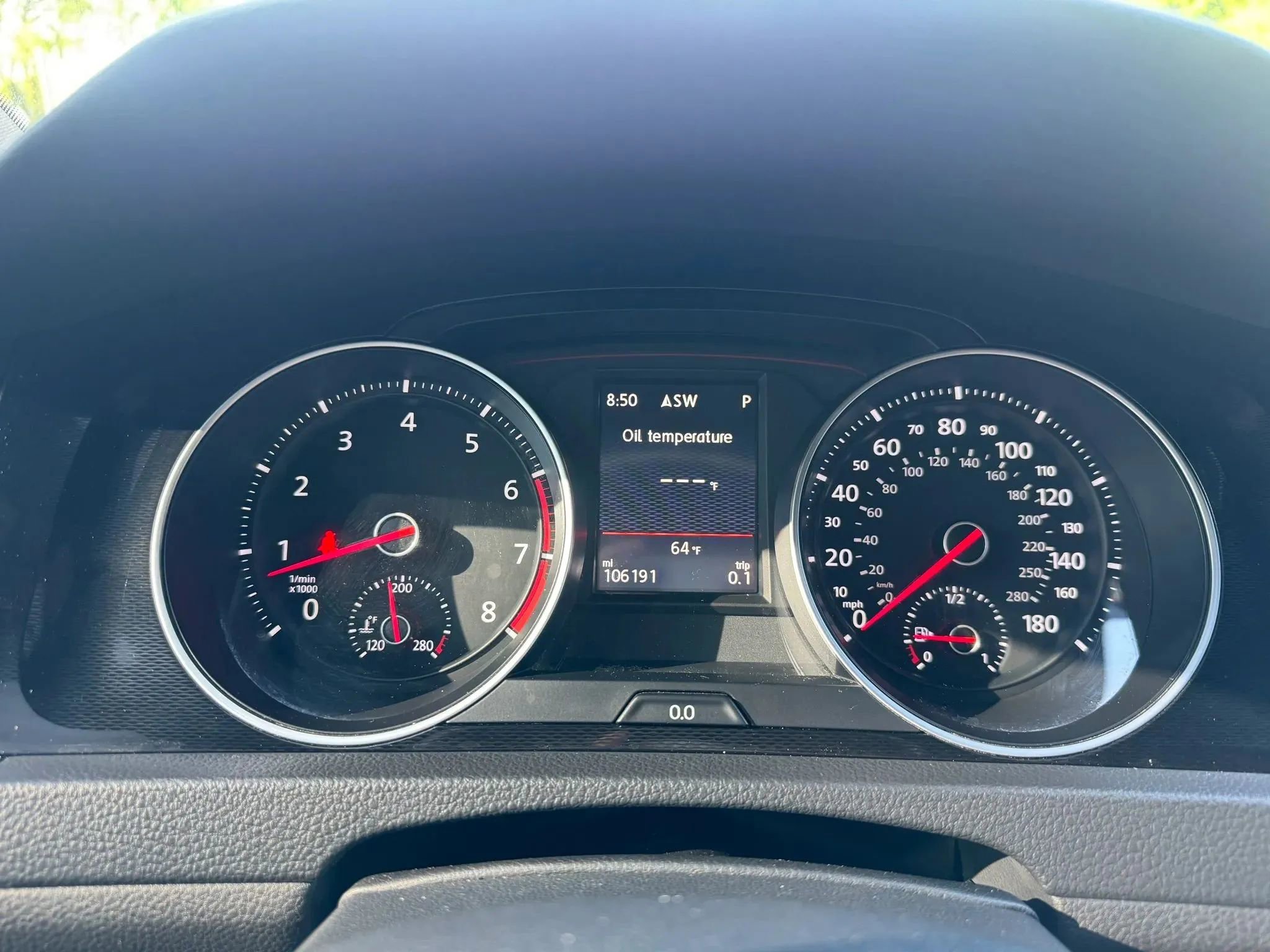 Used 2017 Volkswagen GTI SE FWD image 9