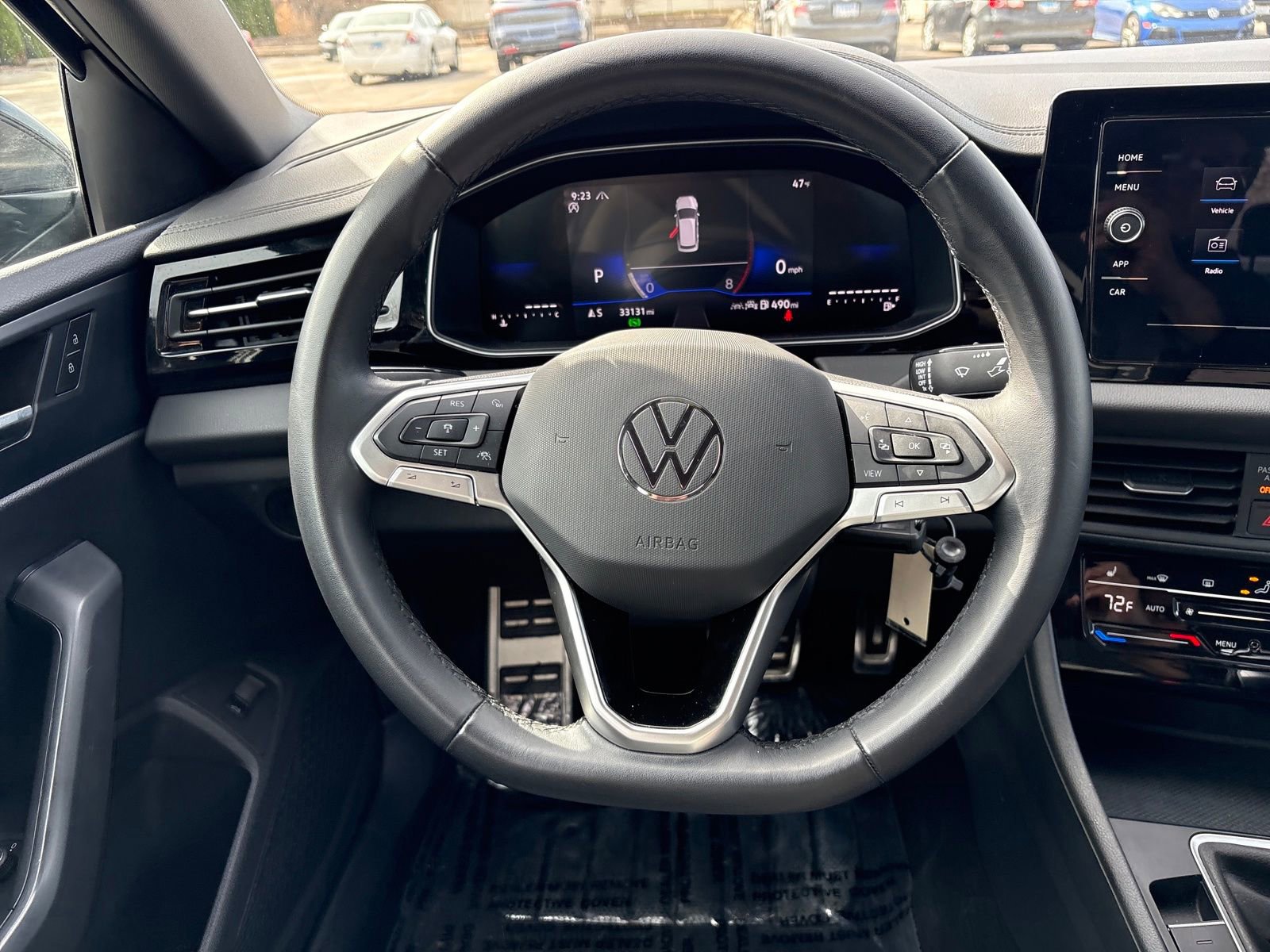 Used 2025 Volkswagen Jetta Sport image 14