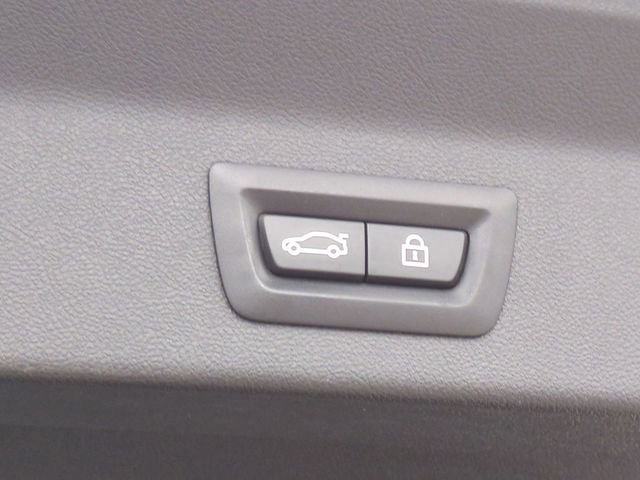 Used 2021 BMW X3 sDrive30i w/ Premium Package image 14