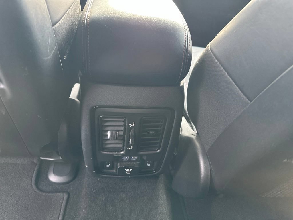 Used 2022 Dodge Durango R/T RWD image 18