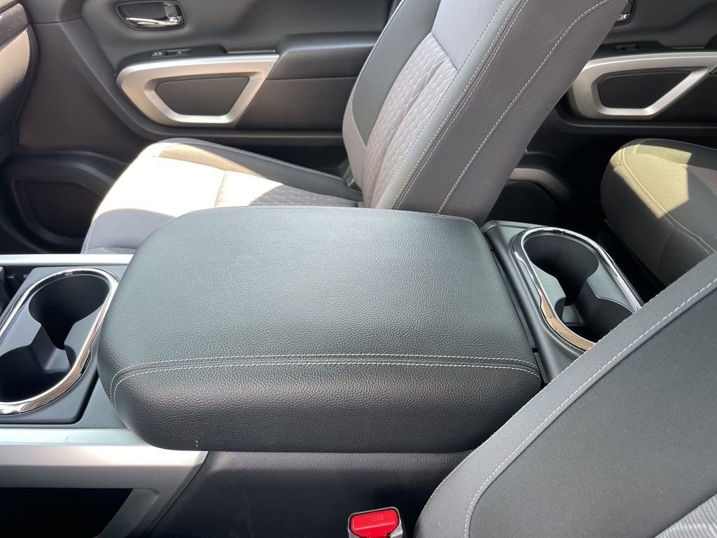 Certified 2024 Nissan Titan SV w/ SV Convenience Package image 15