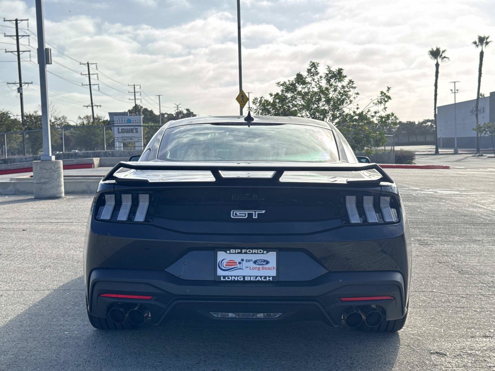 Used 2026 Ford Mustang GT Premium w/ GT Performance Package RWD image 4