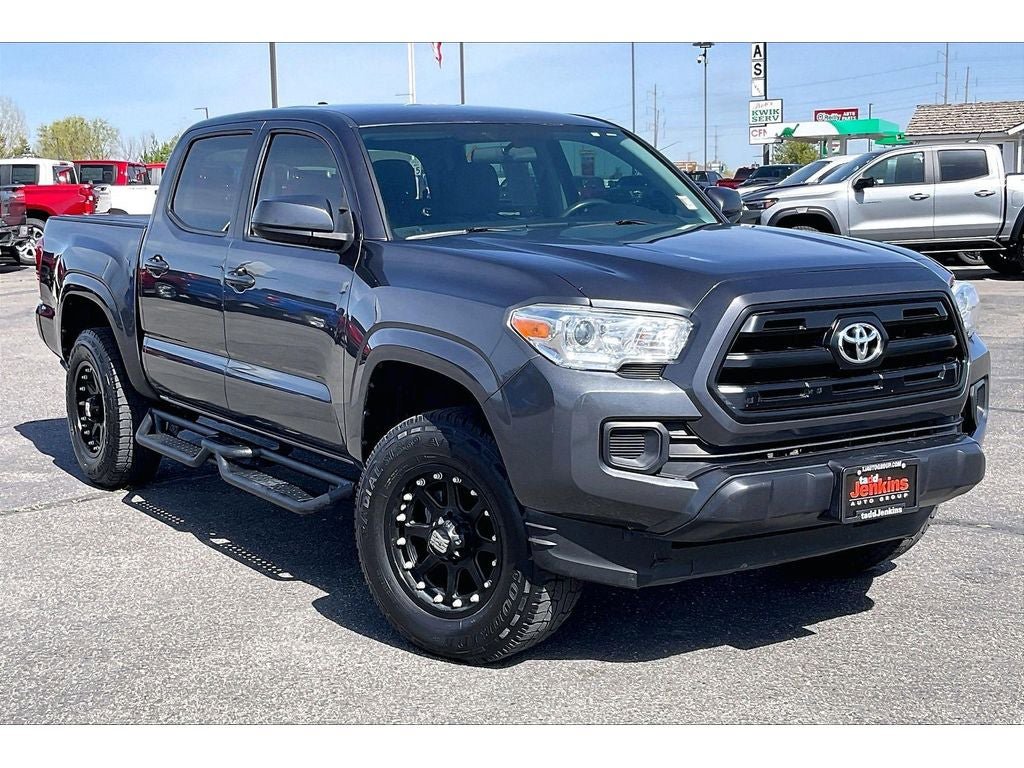 Used 2017 Toyota Tacoma SR w/ Tow Package AWD/4WD image 2