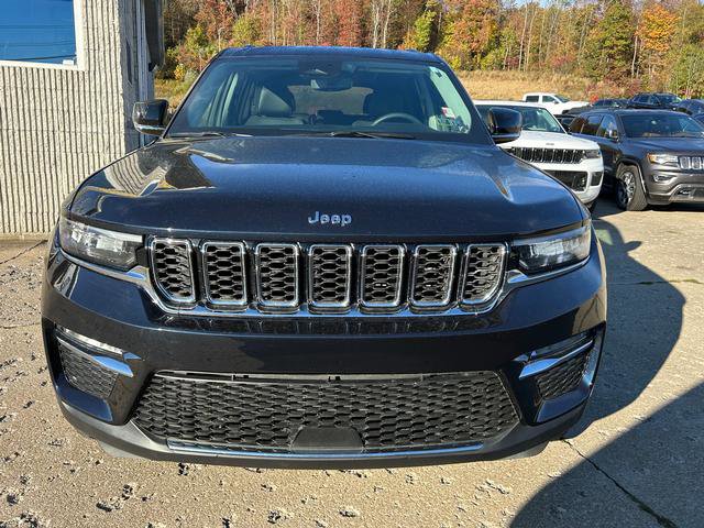 Used 2024 Jeep Grand Cherokee Limited w/ Trailer Tow Package image 3