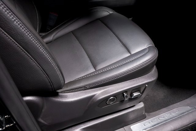 Used 2024 GMC Sierra 3500 Denali w/ Denali Reserve Package image 53