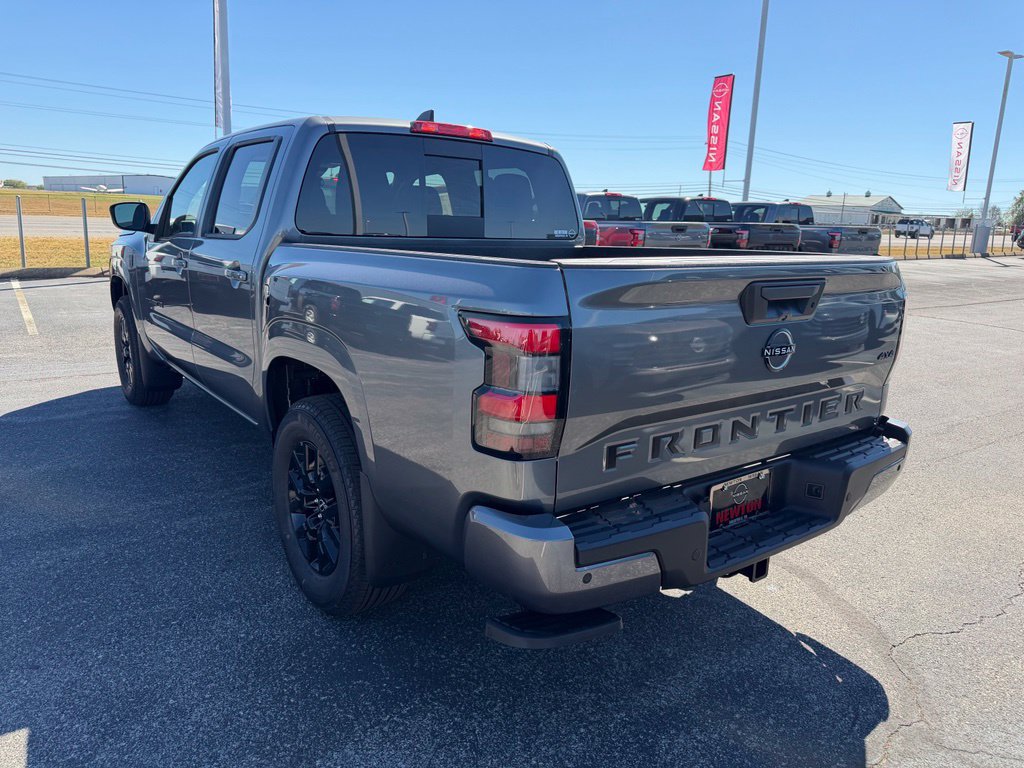 New 2027 Nissan Frontier SV w/ Tow Package AWD/4WD image 34