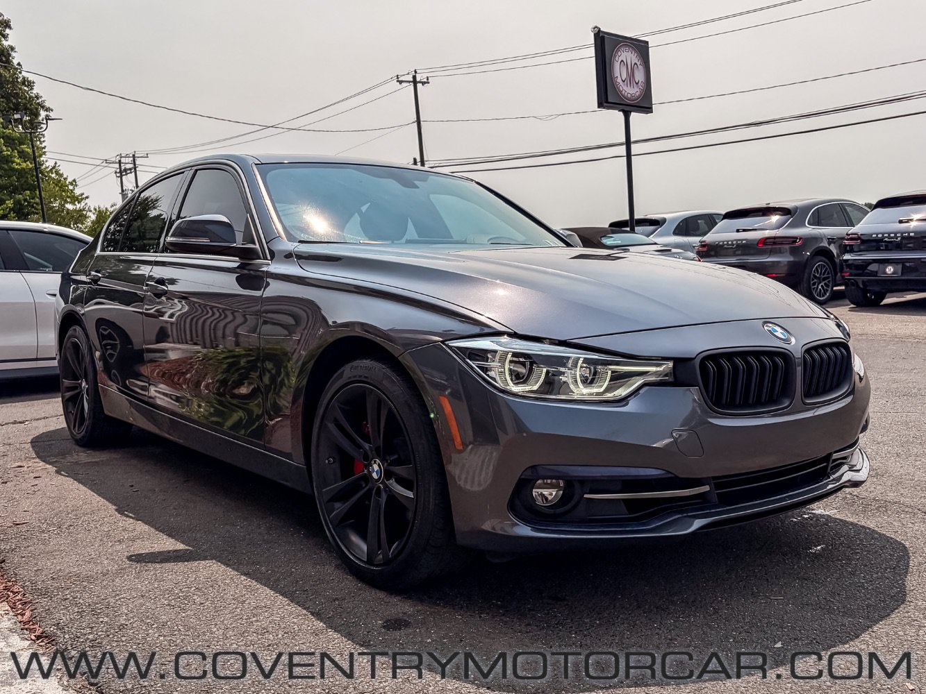 Used 2018 BMW 330i xDrive Sedan w/ Convenience Package AWD/4WD image 4