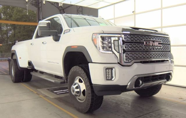 Used 2020 GMC Sierra 3500 Denali w/ Denali Ultimate Package image 2