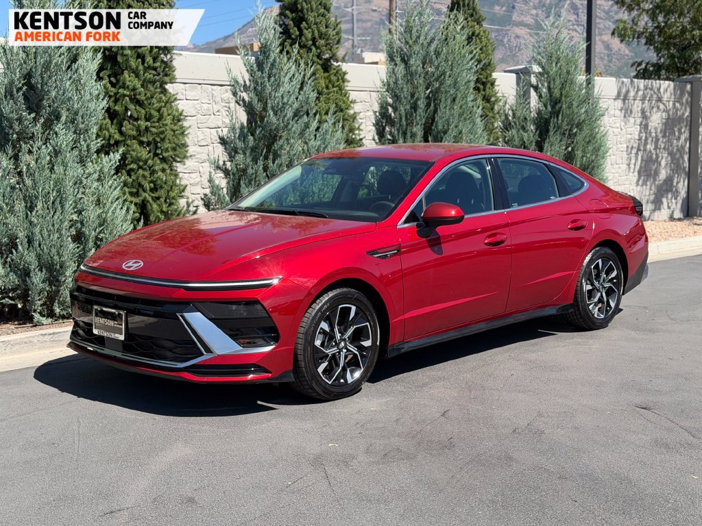 Used 2025 Hyundai Sonata SEL FWD image 3