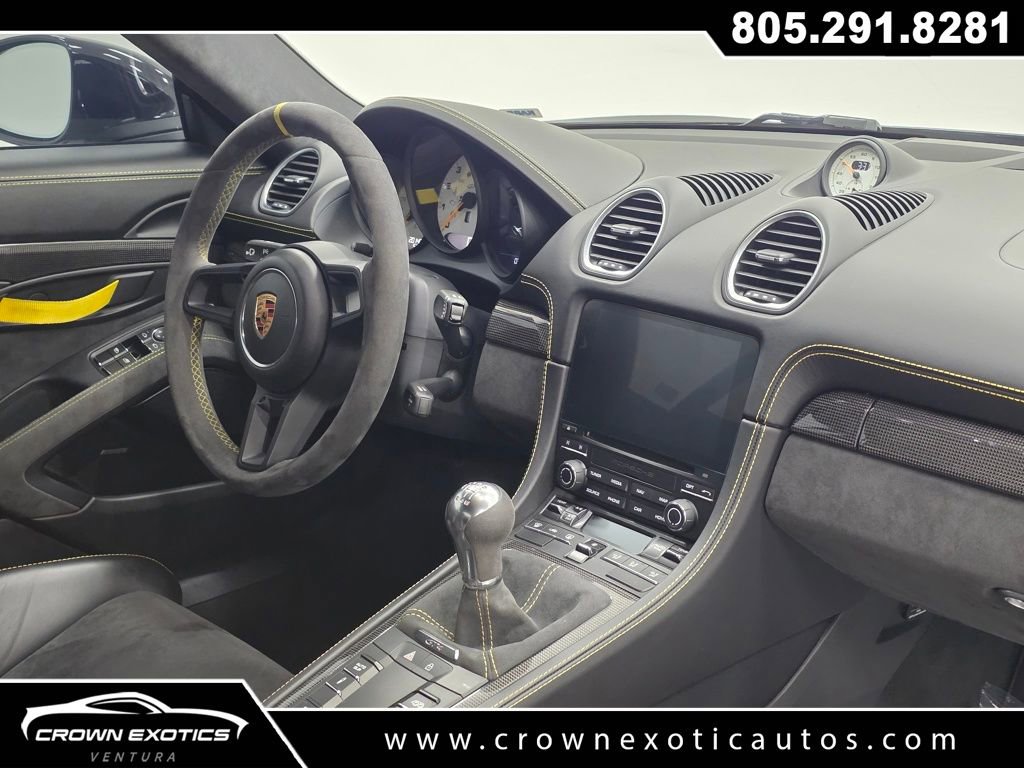 Used 2020 Porsche 718 Cayman GT4 image 16