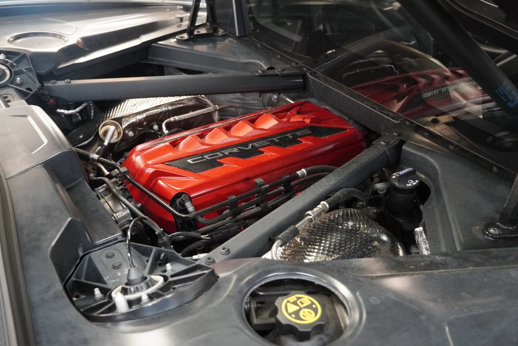 Used 2022 Chevrolet Corvette Stingray Preferred Cpe w/ Battery Protection Package RWD image 11