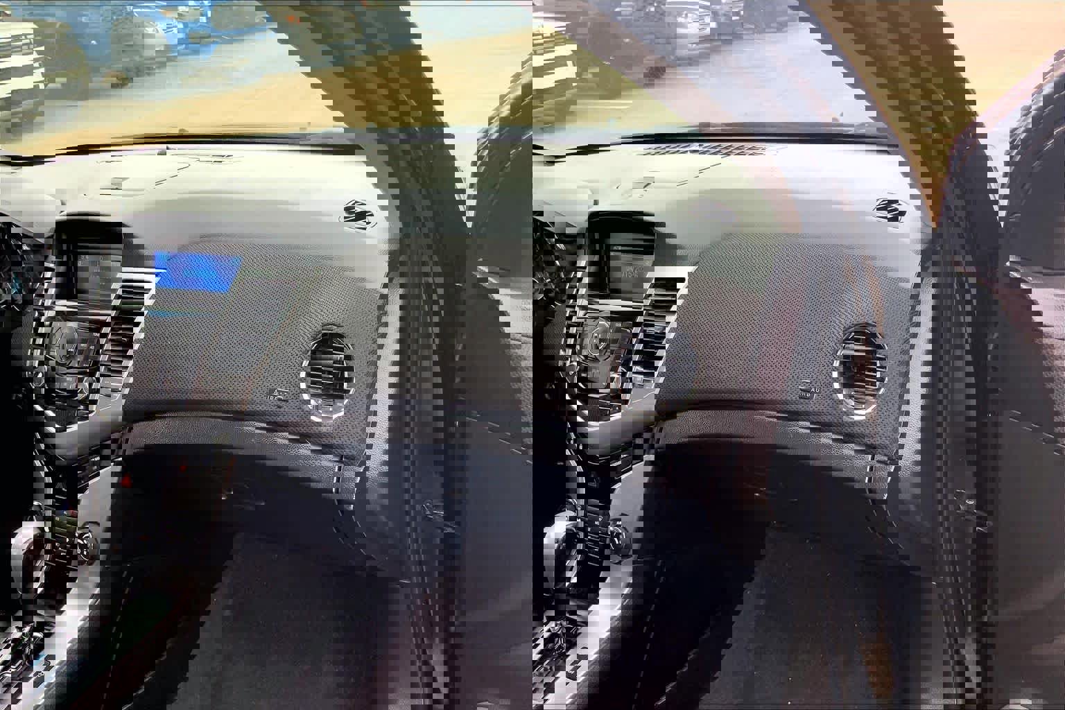 Used 2012 Chevrolet Cruze LTZ image 18