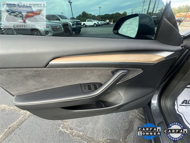 Used 2022 Tesla Model 3 Long Range image 21