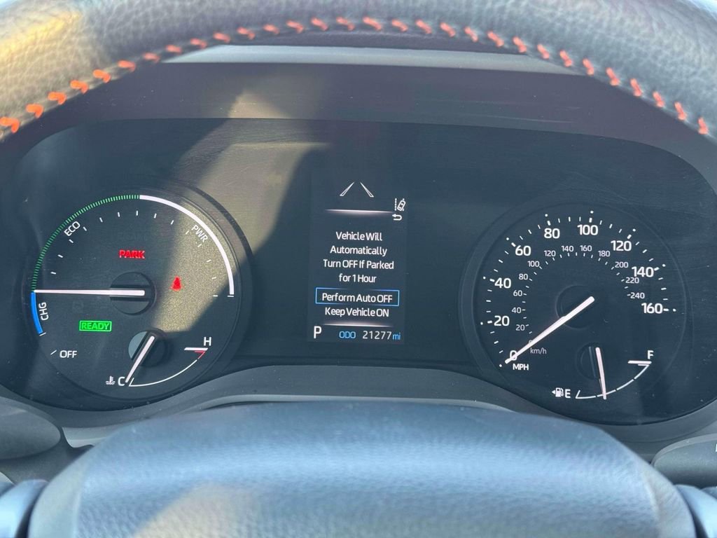 Used 2024 Toyota Sienna XSE w/ XSE Plus Package image 28