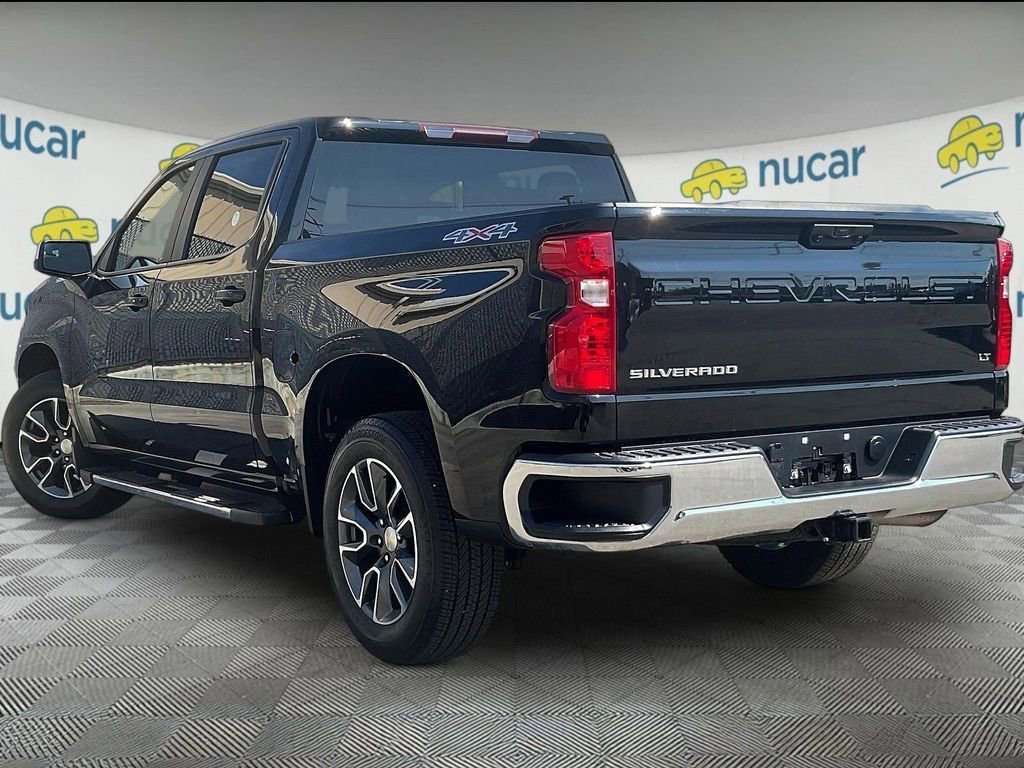 Used 2024 Chevrolet Silverado 1500 LT AWD/4WD image 4