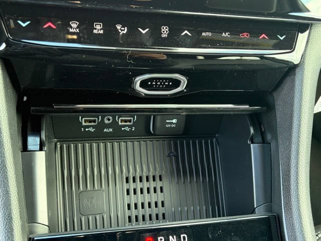New 2026 Jeep Grand Cherokee Altitude AWD/4WD image 22