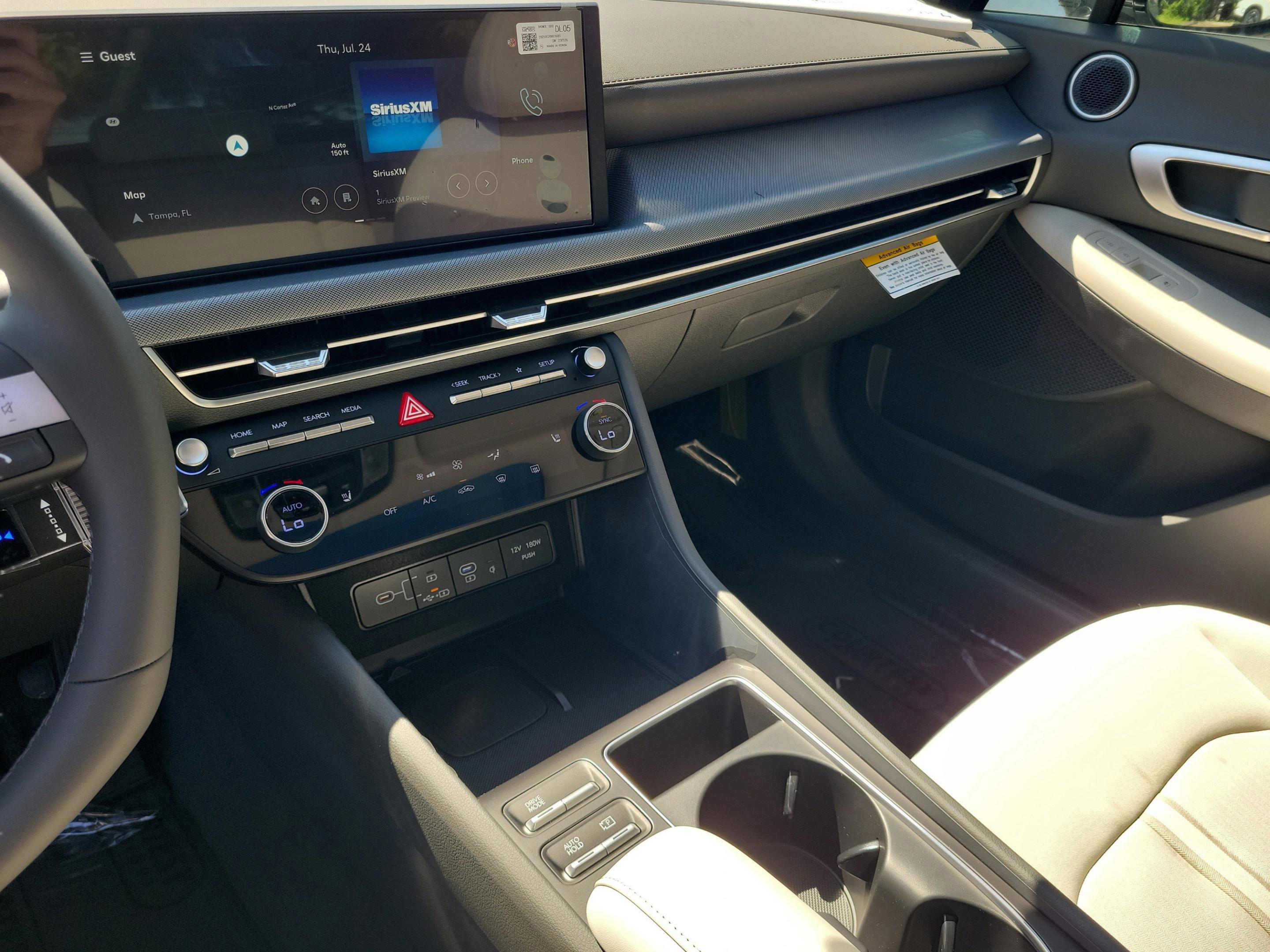 New 2025 Hyundai Sonata SEL image 23