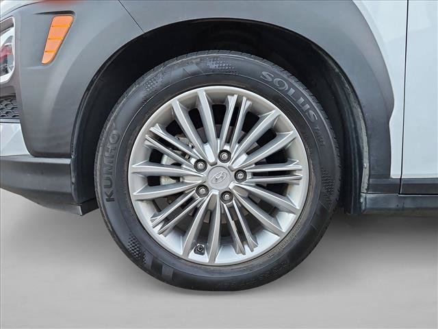 Used 2020 Hyundai Kona SEL Plus FWD image 23