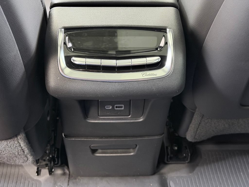 Used 2021 Cadillac XT6 Premium Luxury AWD/4WD image 26